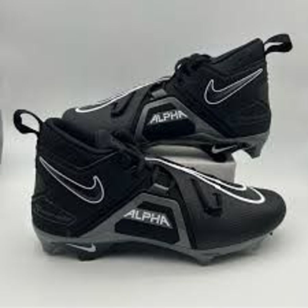 Nike Alpha Menace Pro 3 Football Cleats Black White Swoosh Men's Size 9